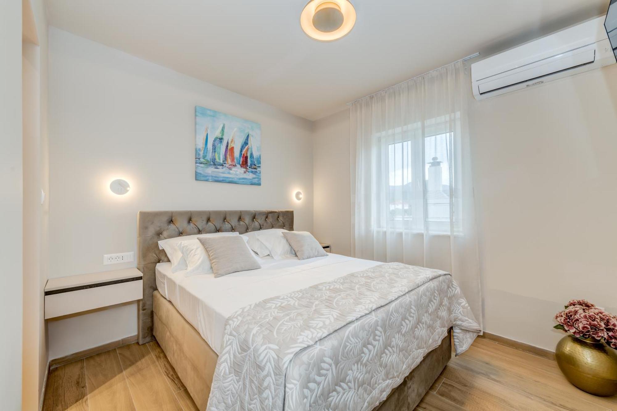 Beach Residence Parat Kastela Exterior photo