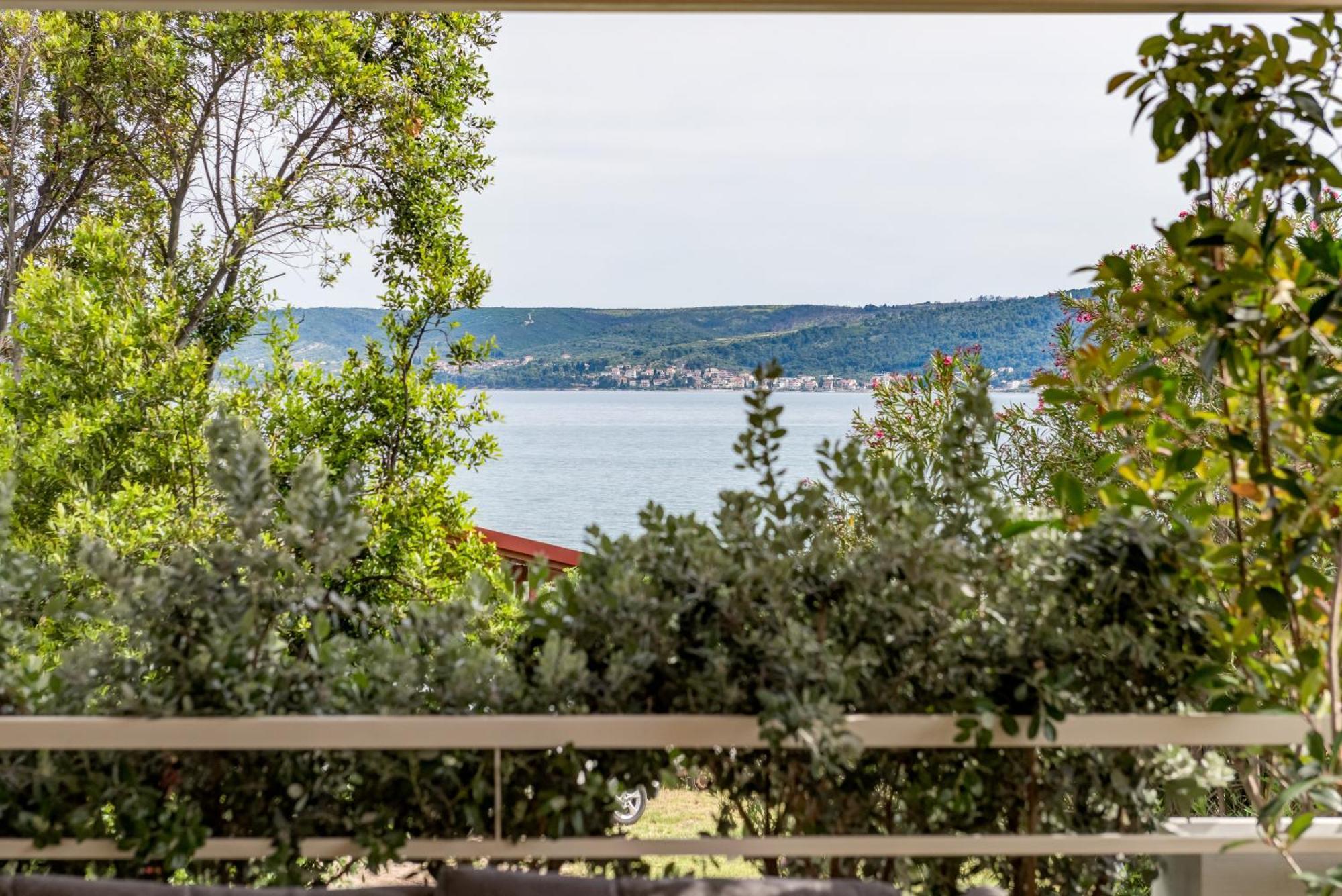 Beach Residence Parat Kastela Exterior photo